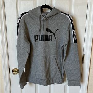 Puma Men's Heather Gray Hoodie with Black Logo